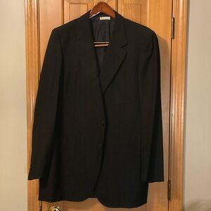 Brioni Elegant Black Sport Coat